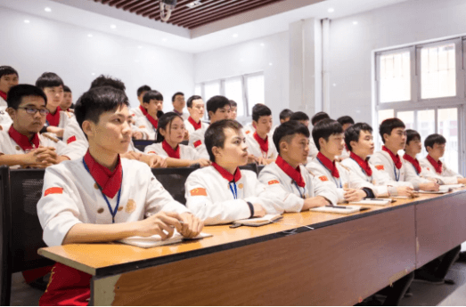 新東方烹飪學廚要多少錢