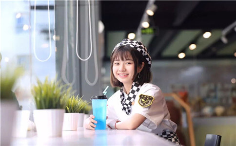 女孩考不上高中的出路