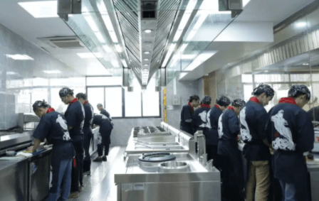 哪里可以學到正宗日料