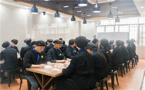 西餐培訓學校學費