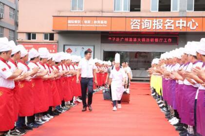 新東方學廚師好不好