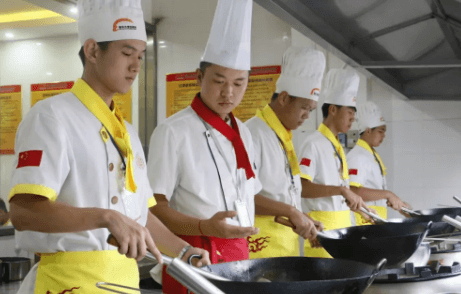 廚師為什么戴高帽