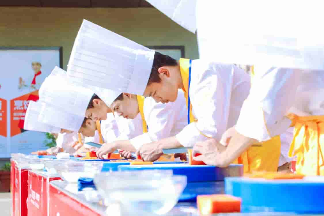 新東方學廚師怎么樣,有哪些優勢