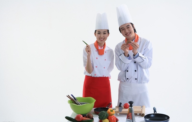 廣州新東方烹飪學校_如何在眾多廚師中脫穎而出 廣州新東方烹飪學校_如何在眾多廚師中脫穎而出
