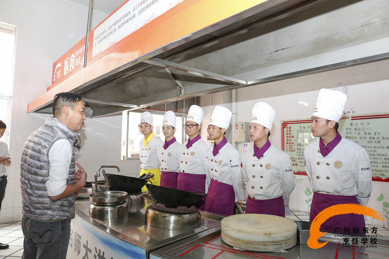 開飯餐飲集團新東方招聘專場 助力學子圓就業夢