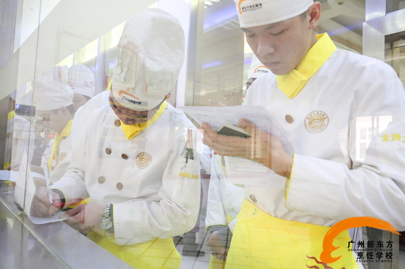 開飯餐飲集團新東方招聘專場 助力學子圓就業夢
