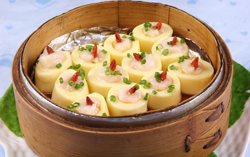 廣州新東方烹飪學(xué)校_豆腐蒸蝦仁 廣州新東方烹飪學(xué)校_豆腐蒸蝦仁