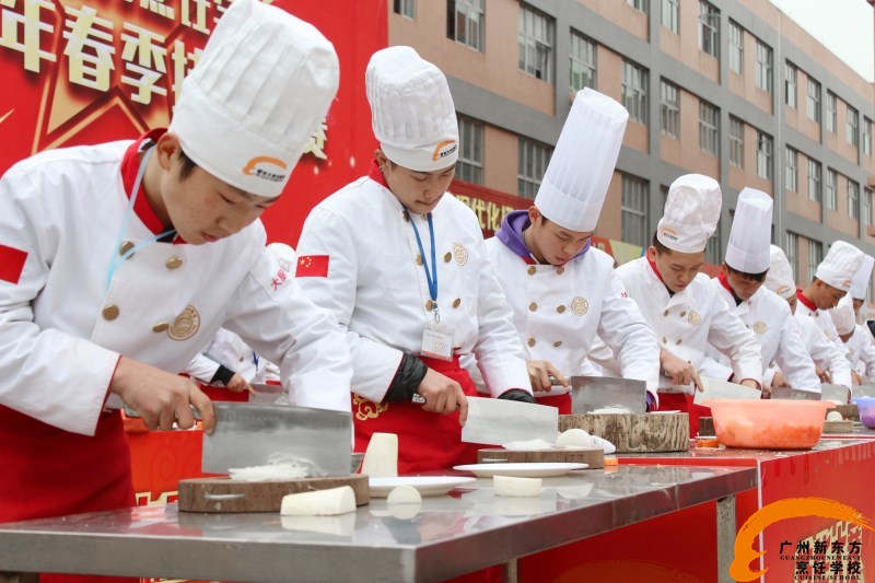 不好找工作?這職業全國缺口近1000萬,中央明確提高待遇!廣州新東方 不好找工作?這職業全國缺口近1000萬,中央明確提高待遇!廣州新東方