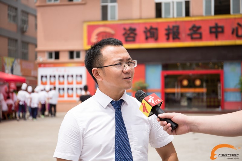 美食決賽現(xiàn)場爆棚 合作企業(yè)爭相招聘 美食決賽現(xiàn)場爆棚 合作企業(yè)爭相招聘
