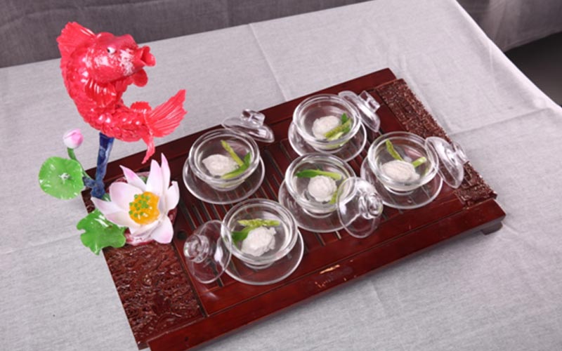 廣州新東方烹飪學(xué)校 廣州新東方烹飪學(xué)校