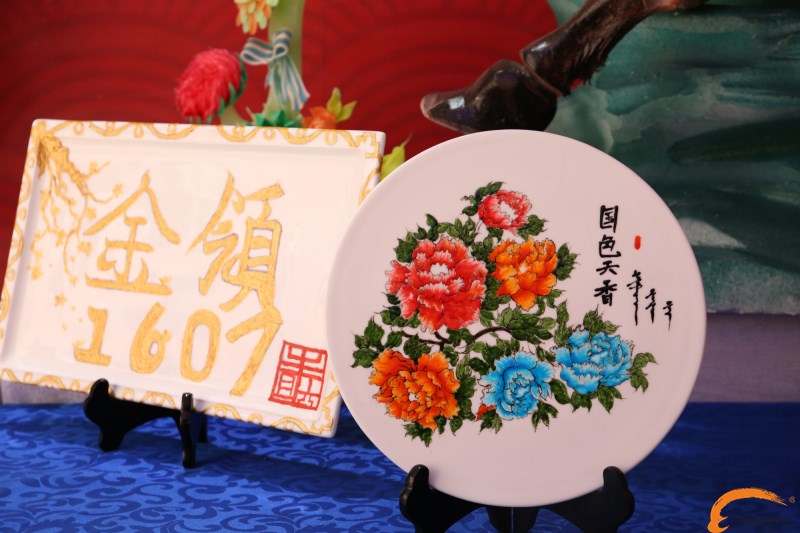 廣州新東方金領1607班作品展 帥炸了! 廣州新東方金領1607班作品展 帥炸了!
