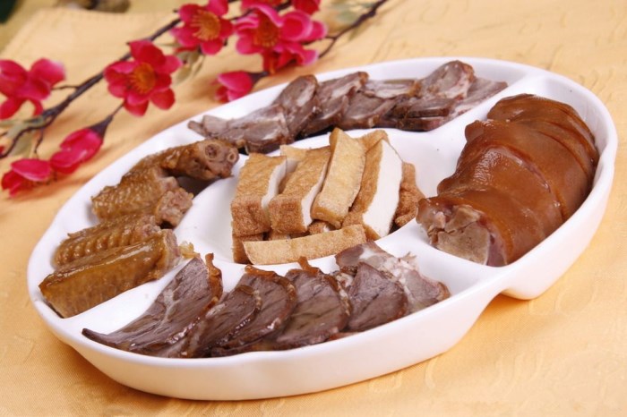 粵系傳統(tǒng)涼菜鹵水拼盤 鹵味純厚鮮香可口