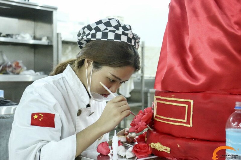 學(xué)粵菜:初中生學(xué)什么技術(shù)就業(yè)好?學(xué)什么有“錢”途? 學(xué)粵菜:初中生學(xué)什么技術(shù)就業(yè)好?學(xué)什么有“錢”途?