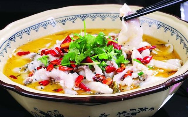 廣州新東方在線教做菜:“人氣王”酸菜魚的多種做法 學會一種你就賺到了 廣州新東方在線教做菜:“人氣王”酸菜魚的多種做法 學會一種你就賺到了