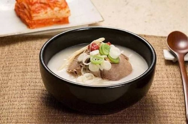 客家菜牛肉鮮湯 湯清亮無油健康養生 客家菜牛肉鮮湯 湯清亮無油健康養生
