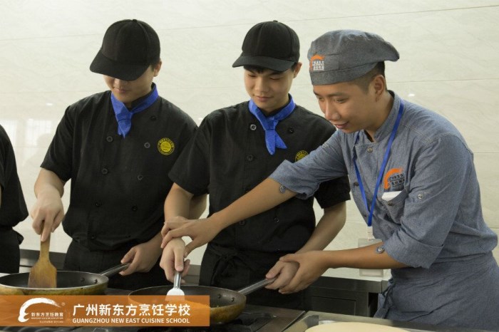 深秋到廣州新東方課堂去 用美食養(yǎng)秋膘 深秋到廣州新東方課堂去 用美食養(yǎng)秋膘