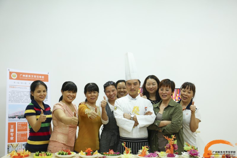 學烹飪丨幸福的是 為家人烹飪三餐四季 學烹飪丨幸福的是 為家人烹飪三餐四季