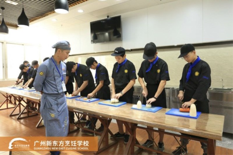 烹飪愛(ài)好者丨不做咸魚(yú) 人要有夢(mèng)想 烹飪愛(ài)好者丨不做咸魚(yú) 人要有夢(mèng)想
