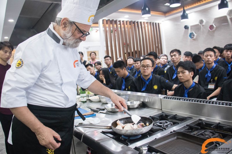 在廣州學廚師去哪里?有廣東菜培訓學校嗎? 在廣州學廚師去哪里?有廣東菜培訓學校嗎?