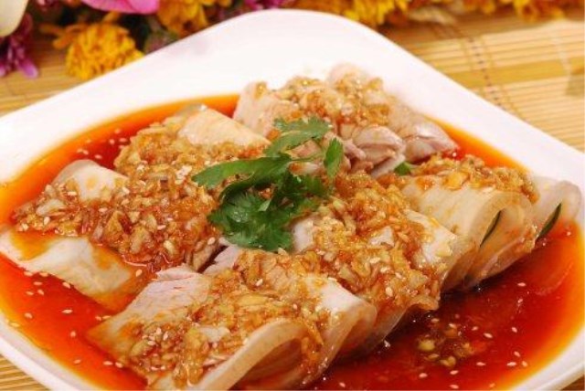 蒜泥白肉少油不膩 分分鐘被搶光 蒜泥白肉少油不膩 分分鐘被搶光