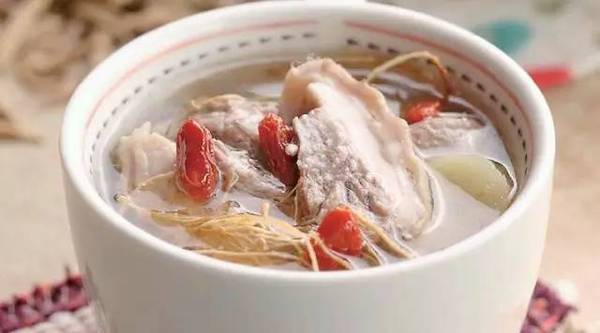 冬季養(yǎng)胃養(yǎng)生湯,越喝越健康,每天滋潤不重樣 冬季養(yǎng)胃養(yǎng)生湯,越喝越健康,每天滋潤不重樣